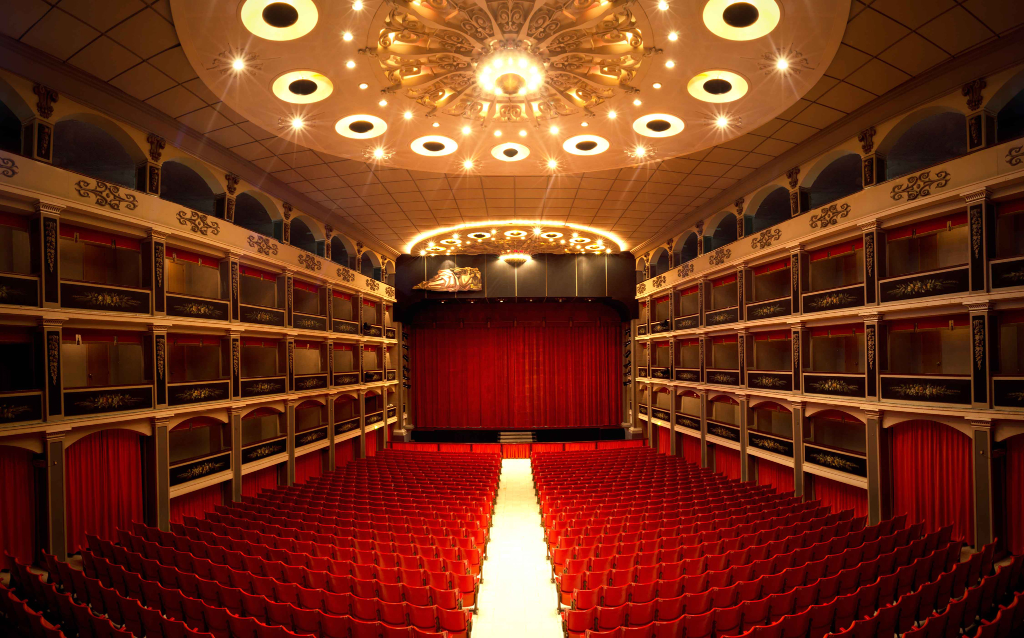 Aurora Opera House Home - Teatru tal-Opra Aurora